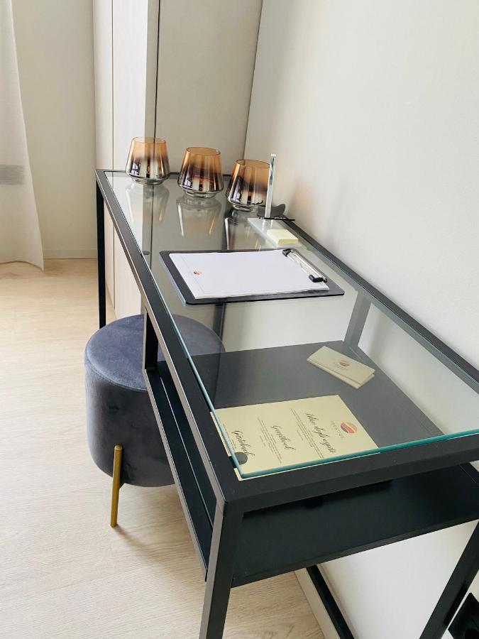 Prestige Studio Apartment Ровинь Экстерьер фото