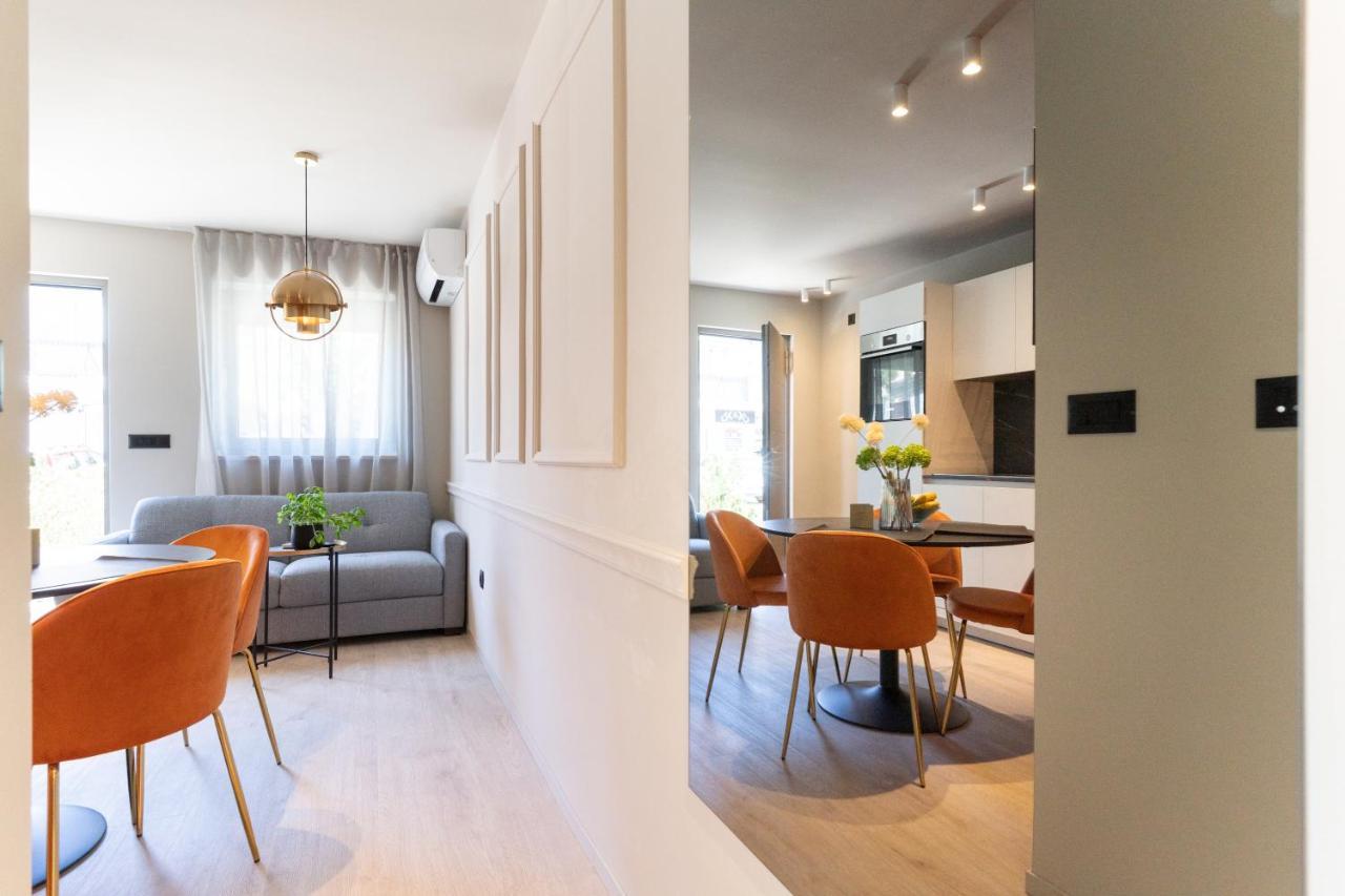 Prestige Studio Apartment Ровинь Экстерьер фото