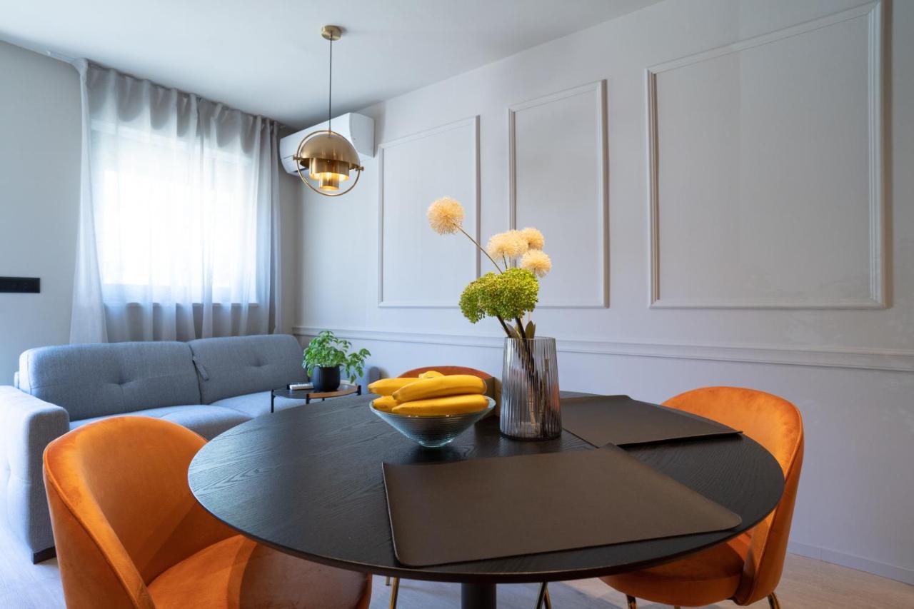 Prestige Studio Apartment Ровинь Экстерьер фото